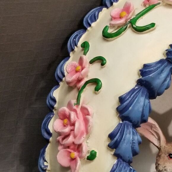 Singing Easter Bunnys ceramic or resin Vintage lights up and sings motion activa - Picture 11 of 16